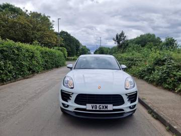 2017 Porsche Macan