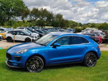 2017 Porsche Macan