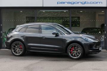 2022 Porsche Macan