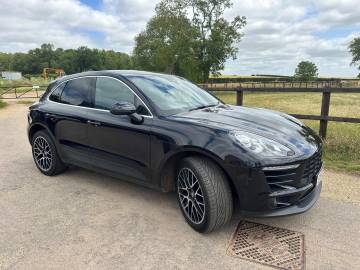 2016 Porsche Macan