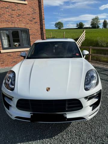 2015 Porsche Macan