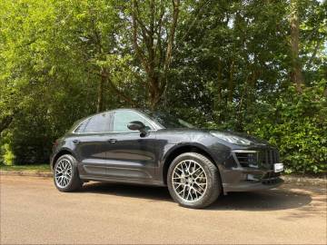 2015 Porsche Macan