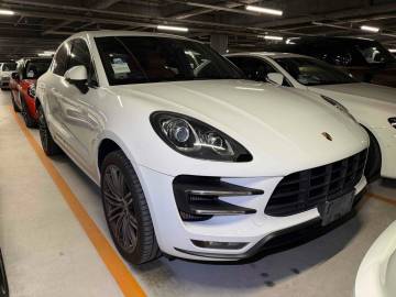 2015 Porsche Macan