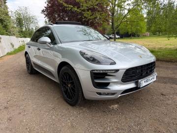2016 Porsche Macan