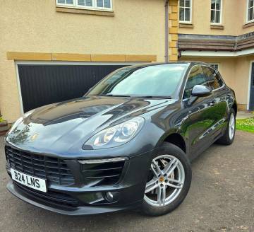 2016 Porsche Macan