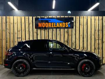 2017 Porsche Macan