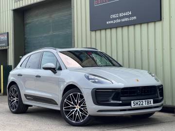 2022 Porsche Macan