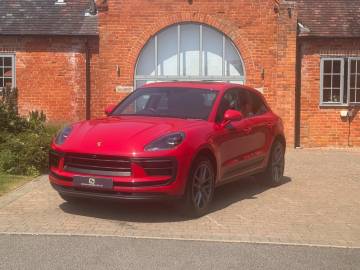2022 Porsche Macan
