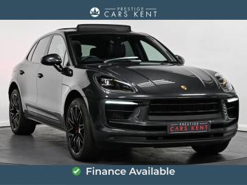 2022 Porsche Macan