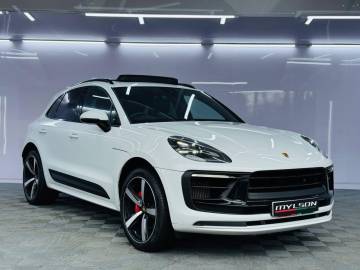 2022 Porsche Macan