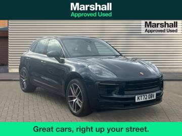 2022 Porsche Macan