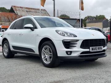 2016 Porsche Macan