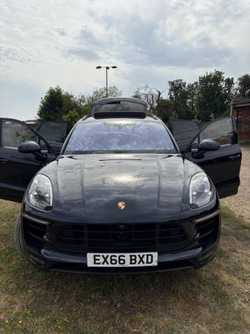 2016 Porsche Macan