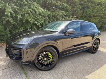 2023 Porsche Cayenne