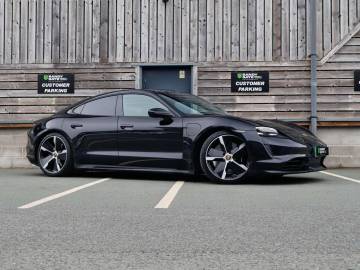 2023 Porsche Taycan