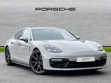 2020 Porsche Panamera