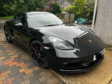 2021 Porsche 718 Cayman