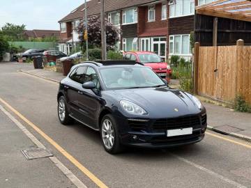 2016 Porsche Macan