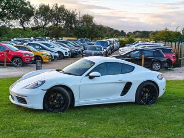 2017 Porsche 718 Cayman
