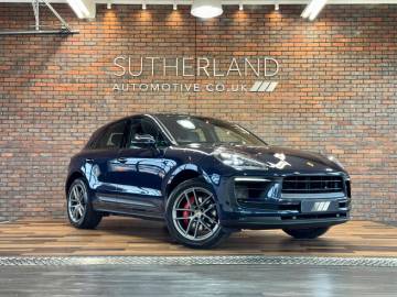 2022 Porsche Macan