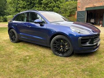 2022 Porsche Macan