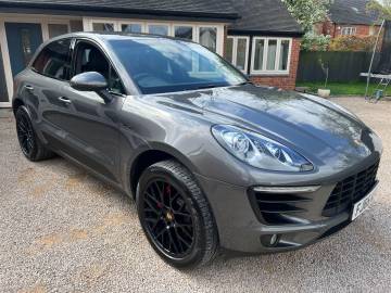 2015 Porsche Macan