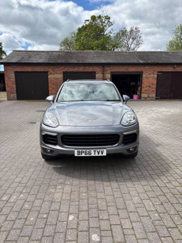 2016 Porsche Cayenne
