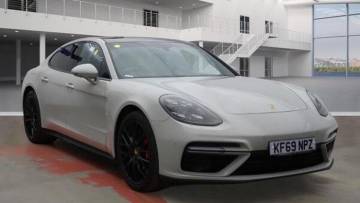2019 Porsche Panamera