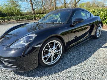 2019 Porsche 718 Cayman