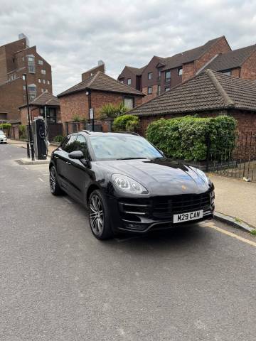 2016 Porsche Macan