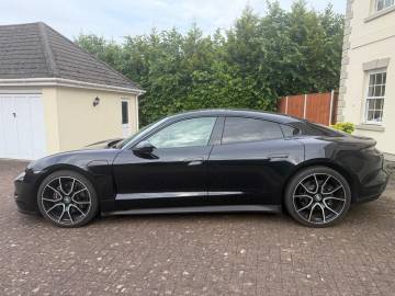 2023 Porsche Taycan