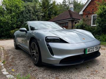 2022 Porsche Taycan