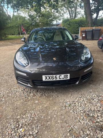 2016 Porsche Panamera