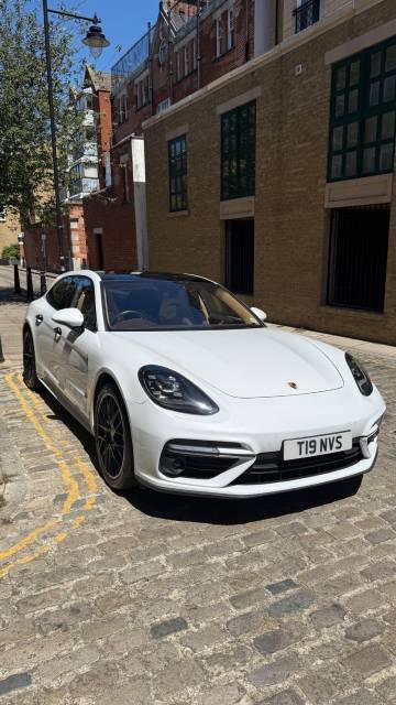 2018 Porsche Panamera