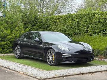 2015 Porsche Panamera