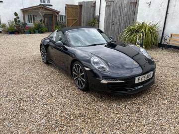 2015 Porsche 911