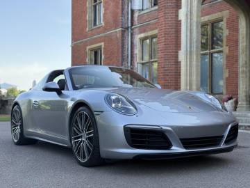 2018 Porsche 911