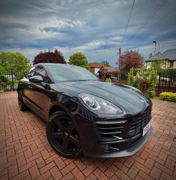 2015 Porsche Macan