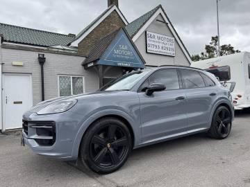 2023 Porsche Cayenne