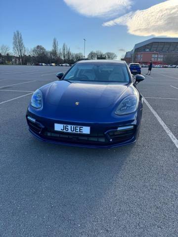 2021 Porsche Panamera