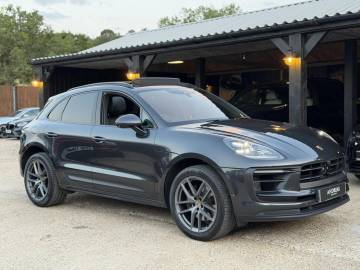 2022 Porsche Macan