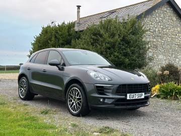 2017 Porsche Macan