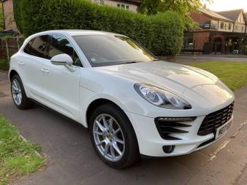 2017 Porsche Macan