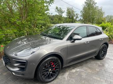 2017 Porsche Macan