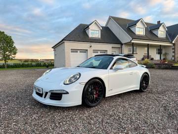 2015 Porsche 911