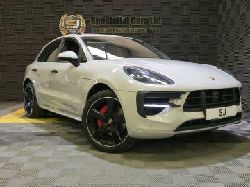 2022 Porsche Macan