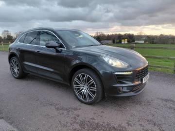 2016 Porsche Macan