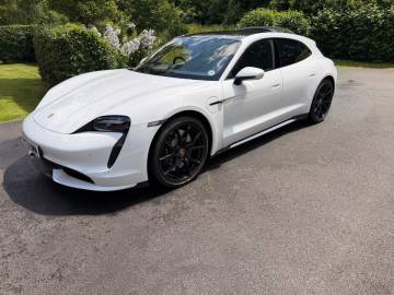 2023 Porsche Taycan
