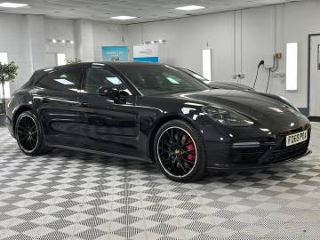 2019 Porsche Panamera