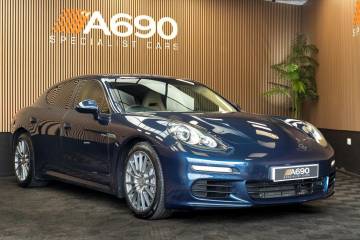 2015 Porsche Panamera